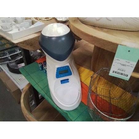 DISTRIBUTEUR ÉLECTRONIQUE POUR CROQUETTES TESTÉ ENREGISTREUR DE VOIX