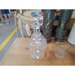 CARAFE ANCIENNE VERRE A FACETTES