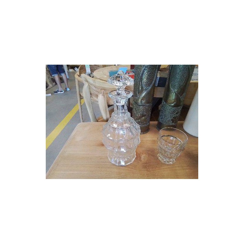 CARAFE ANCIENNE VERRE A FACETTES