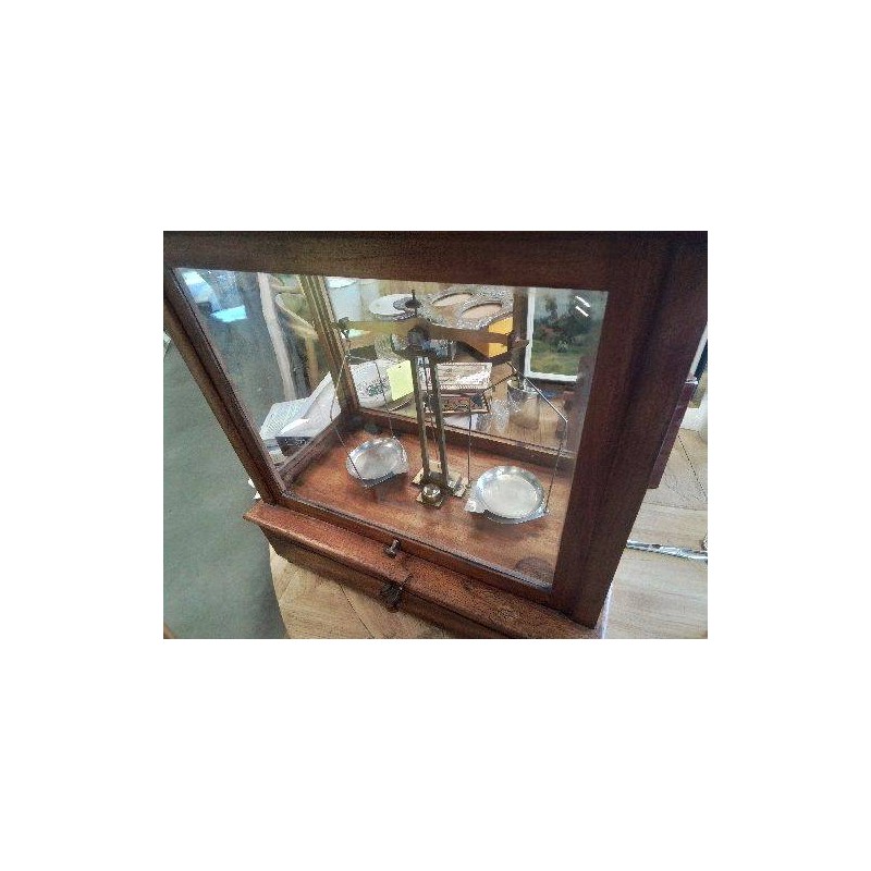 BALANCE ANCIENNE PHARMACIE VITRINE + POIDS