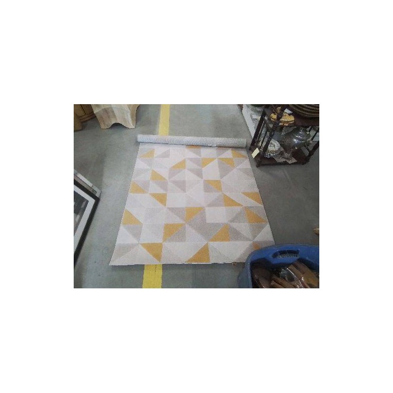 TAPIS PM MOTIFS CARRÉ JAUNES GRIS