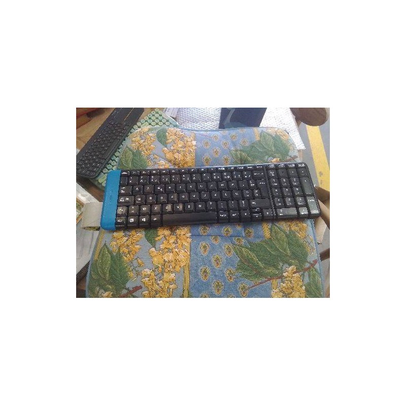 CLAVIER LOGITECH K230