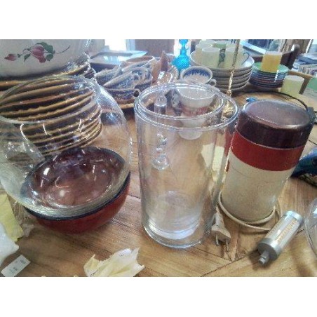 LOT DEUX VASES VERRE TUBES