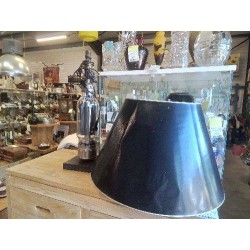 LAMPE VINTAGE GM AVEC ABAT JOUR NOIR