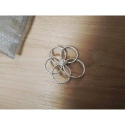 BROCHE ANNEAUX 