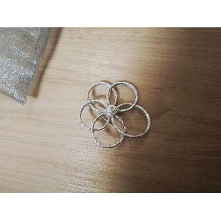 BROCHE ANNEAUX 