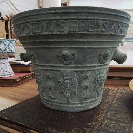 CACHE POT TERRE CUITE MOTIFS RELIEF COULEUR VERT BR9NZE