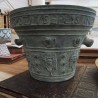 CACHE POT TERRE CUITE MOTIFS RELIEF COULEUR VERT BR9NZE