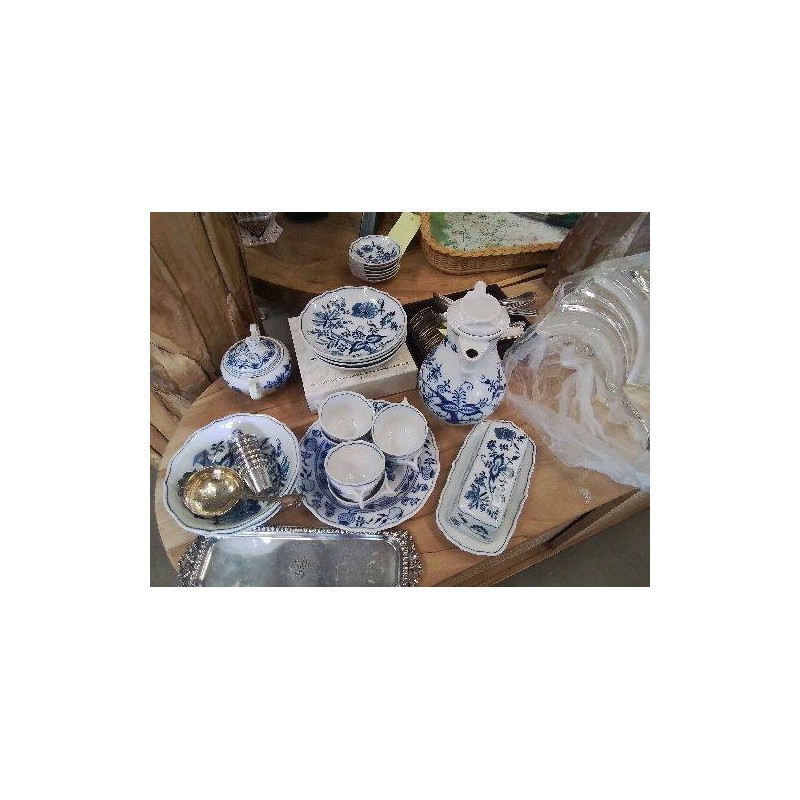 SERVICE CAFÉ DÉCOR FLEURS BLEUES