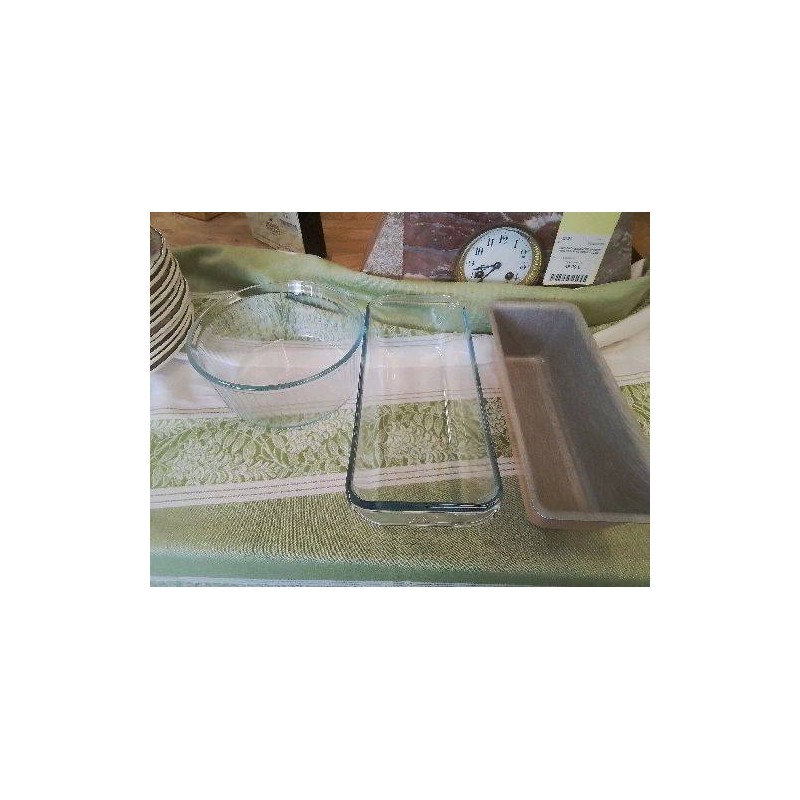 PLAT A CAKE PYREX OU METAL OU ROND