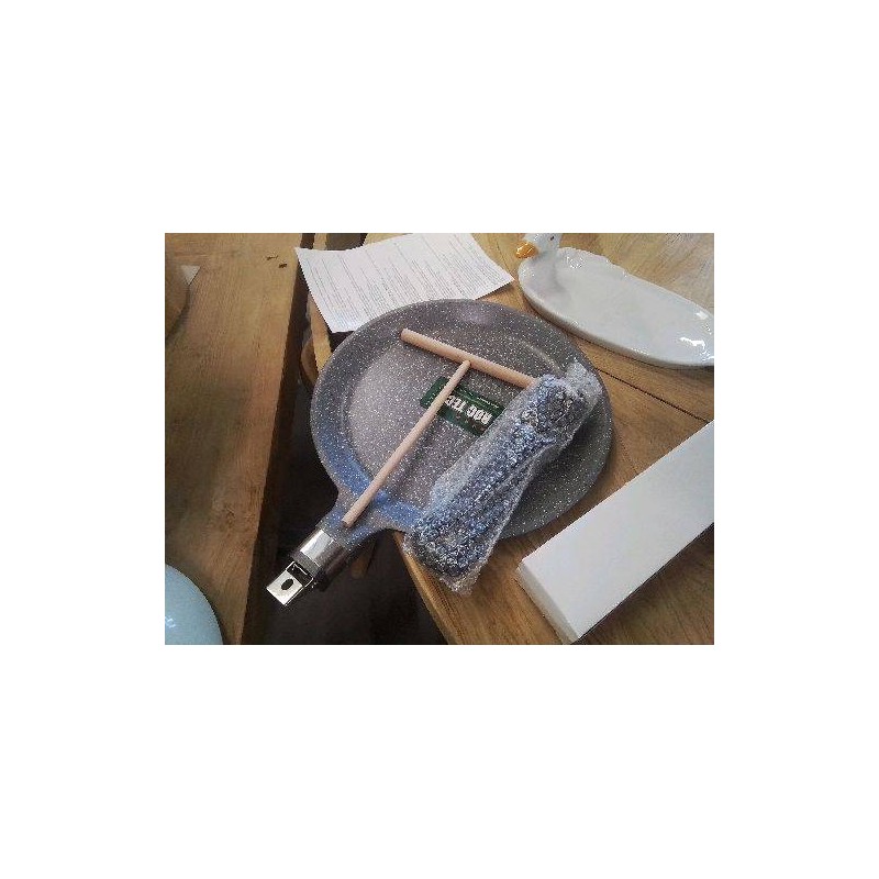 POELE CREPIERE NEUVE INDUC MANCHE AMOVIBLE RACLETTES BOIS