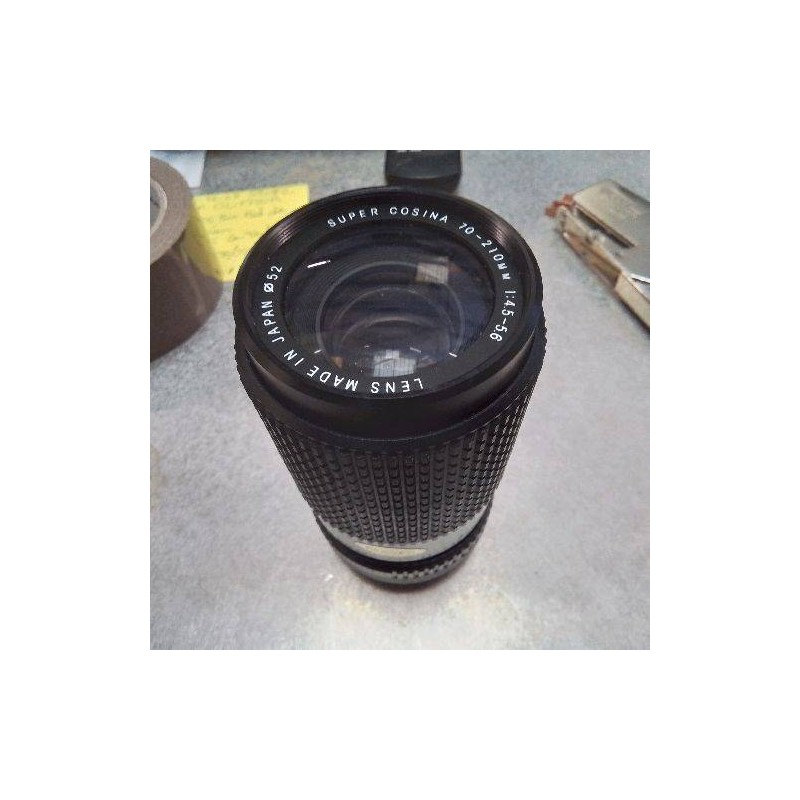 OBJECTIF SUPER COSINA MACRO 70-210MM