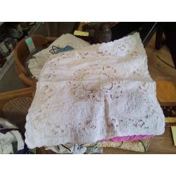 HOUSSE DE COUSSIN BRODEE