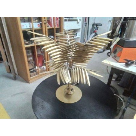 LAMPE METAL DORÉ PALMIER