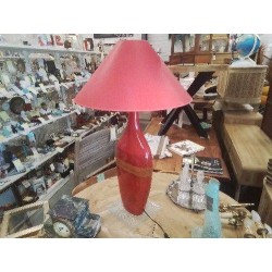LAMPE PLATE TGM ROUGE OCRE COLLÉE SUR ASSIETTE 