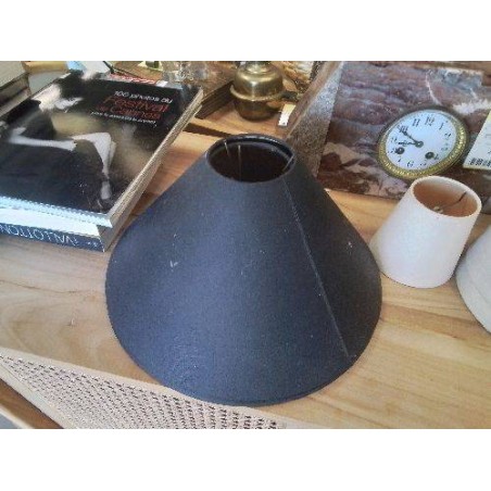 ABAT JOUR CONIQUE NOIR INTÉRIEUR DORÉ 