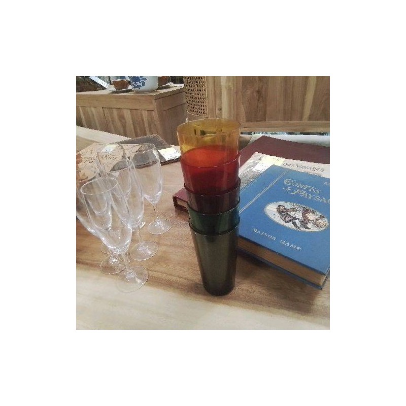 LOT 5 VERRES COULEURS