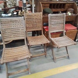 CHAISE BOIS PLIABLE 