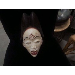 MASQUE BOIS TETE FEMME COULEUR