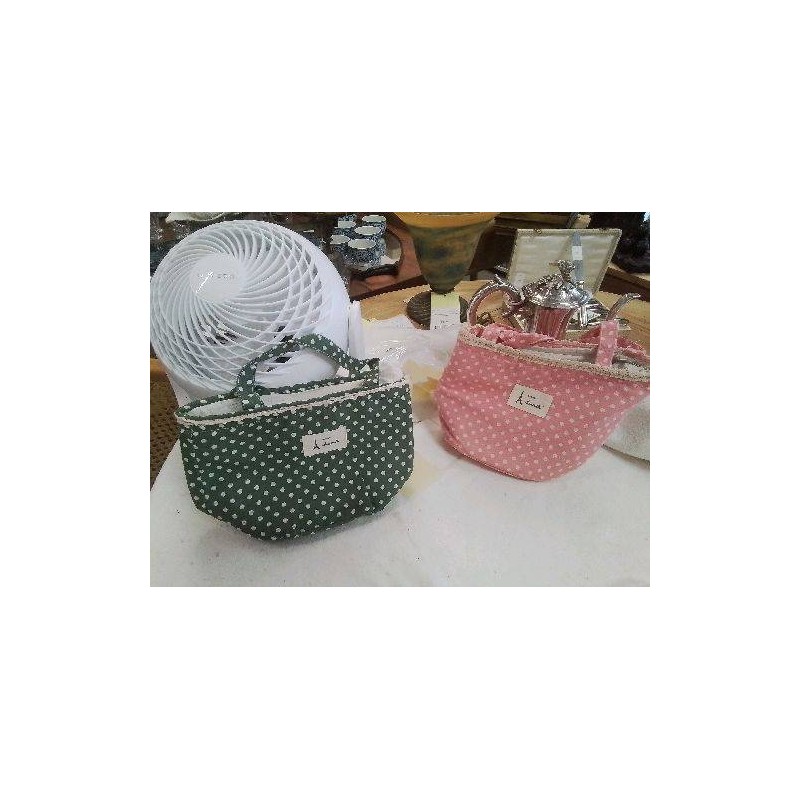 SAC ISOTHERME TISSU A POIS VERT OU ROSE PM