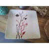 ASSIETTE CARRE DECOR ROUGE NOIR