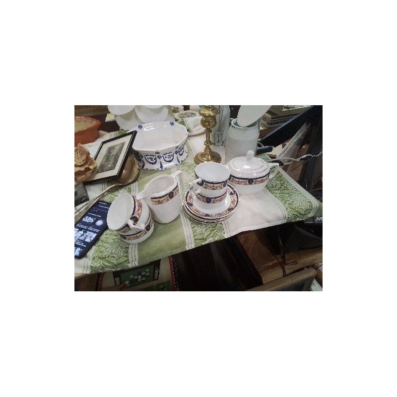 SERVICE A THE PORCELAINE TCHEKOSLOVAQUE BLANC JAUNE BLEU FLEUR ROSE