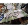 SERVICE A THE PORCELAINE TCHEKOSLOVAQUE BLANC JAUNE BLEU FLEUR ROSE