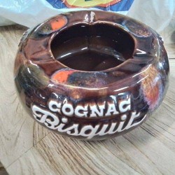 CENDRIER RICARD COGNAC BISCUIT MARRON