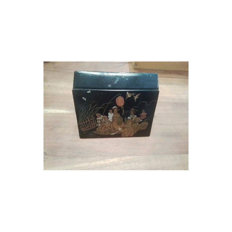 BOITE LAQUEE ANC DECOR ASIATIQUE
