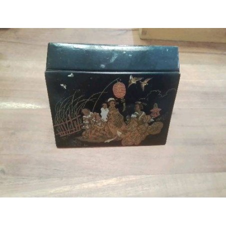 BOITE LAQUEE ANC DECOR ASIATIQUE