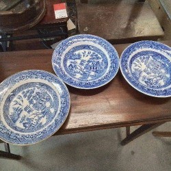 ASSIETTE ANC CREUSE BLC BLEU JAPONISANT 
