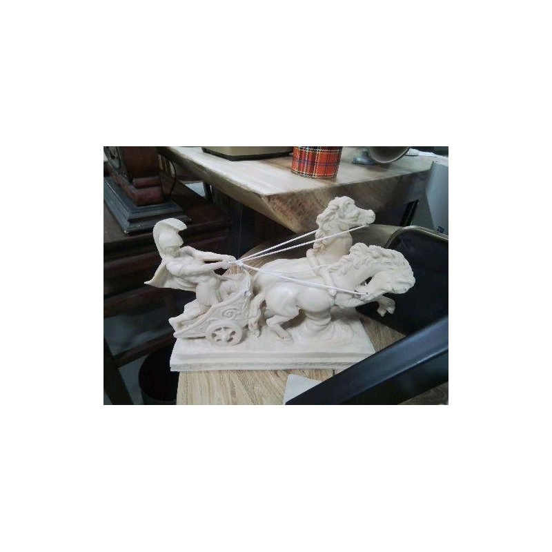 STATUE RESINE CHAR ET CHEVAUX ROMAINS COPIE SANTINI