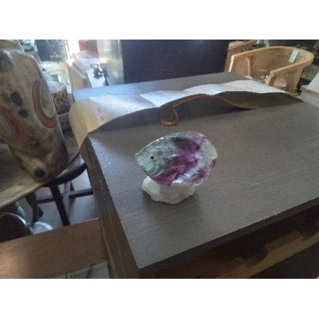 MINIATURE POISSON FLUORITE SCULPTEE