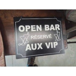 PLAQUE OPEN BAR