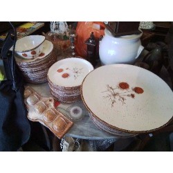 SERVICE GRES VINTAGE BLC ORANGE CHARDONS 38 PIÈCES 