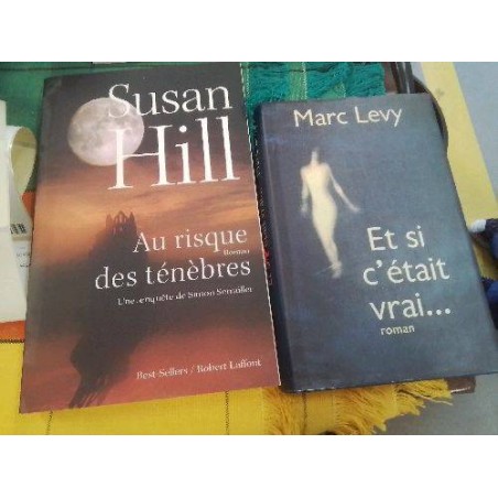 LIVRE ROMAN 