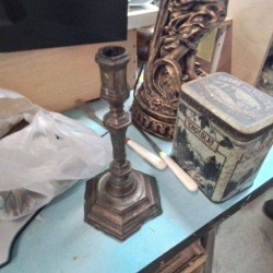 BOUGEOIR ANCIEN METAL ENVLETAT