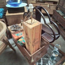 LAMPE CAISSE PERRIER JOUET 