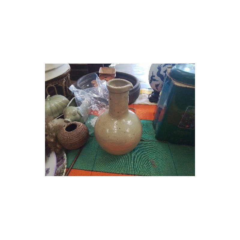 VASE BEC VERT PALE