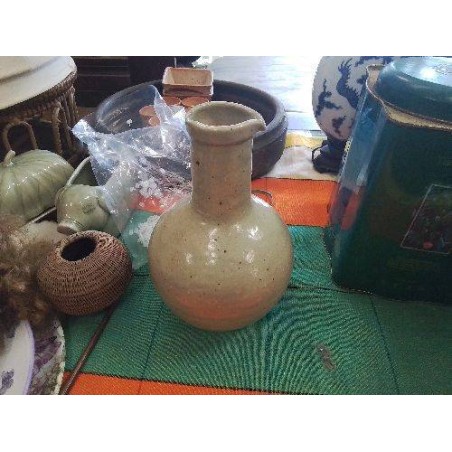 VASE BEC VERT PALE