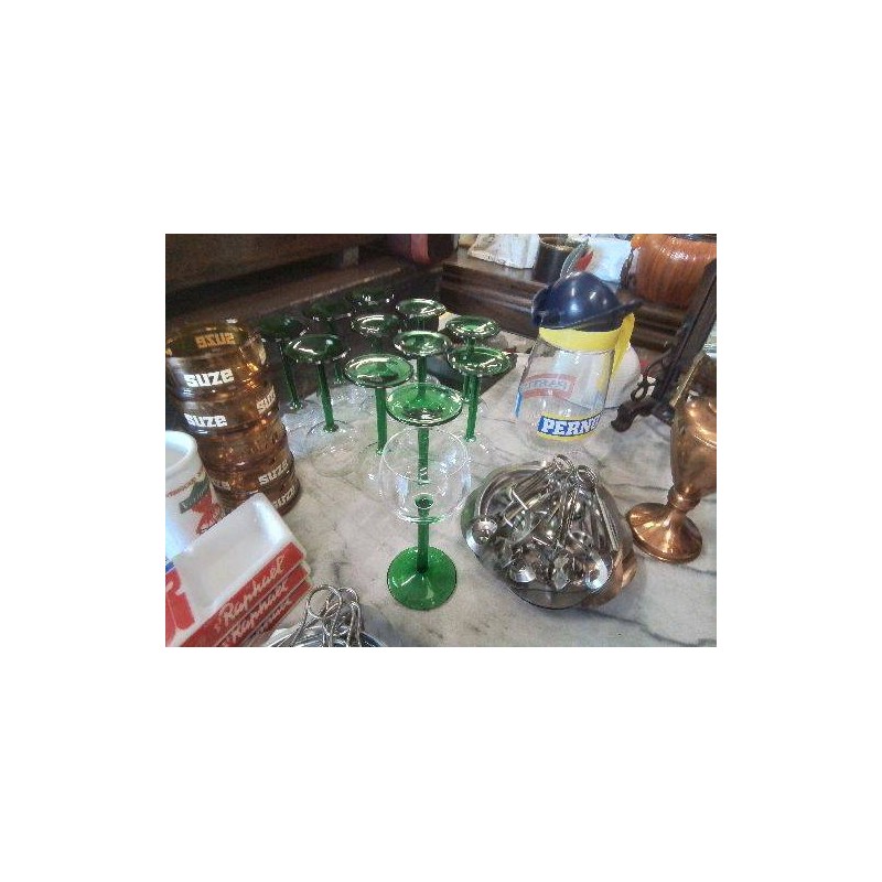 LOT 6 VERRES VIN BLANC