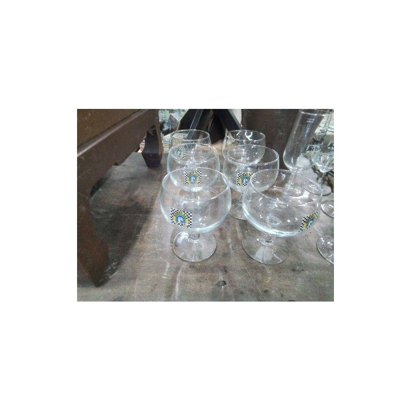 LOT 6 VERRES HORSE ALE