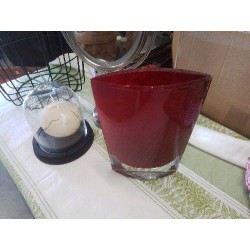 VASE ROUGE 
