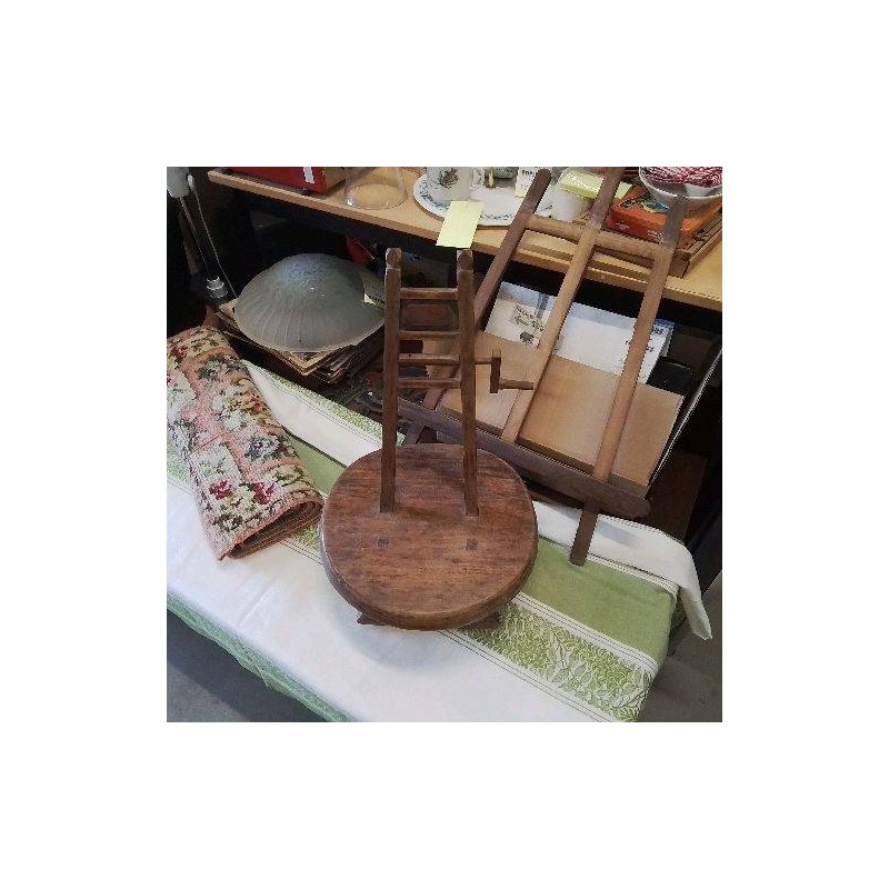 TABOURET DE BANDAGE POUR PIEDS