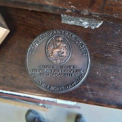 MEDAILLE BRONZE RONDE NOTARIAT