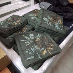 COUSSIN FLEURI DE SOL