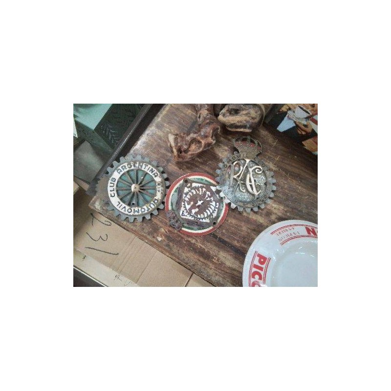 LOT 3 BADGES ANC VOITURE