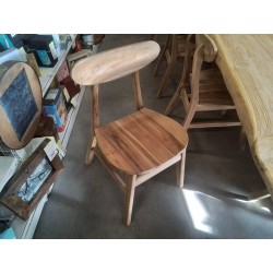 4/TR105-CHAISE TECK