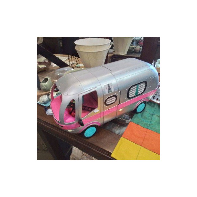 BUS POUPÉE LOL 
