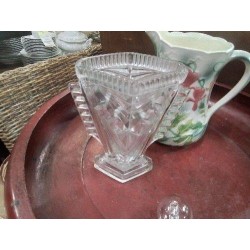 VASE ART DECO VERRE MOULÉ 